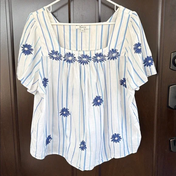 EUC Madewell Floral Embroidered Butterfly Top Size Large Retail $85.00 - Picture 5 of 12